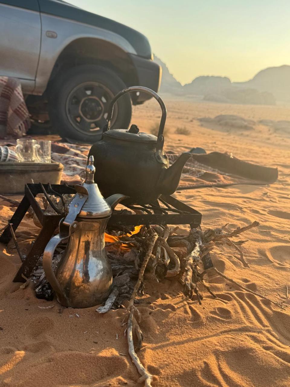Hotel Star Magic Camp Wadi Rum Esterno foto