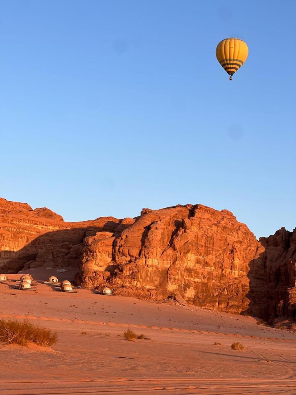 Hotel Star Magic Camp Wadi Rum Esterno foto